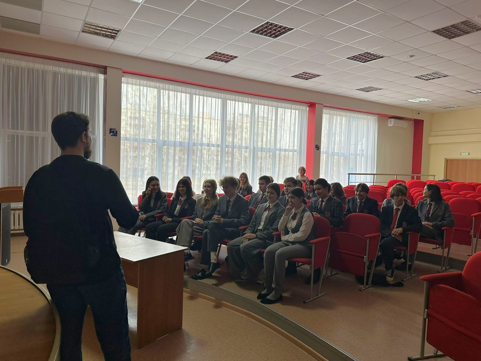 ������� ������� ��������� ��� ����������������� �����, �������� ����� �������� � �������� � 77 ������ ���������� ����� �� ,���������� �������� ��. �. �. ���������, �����������