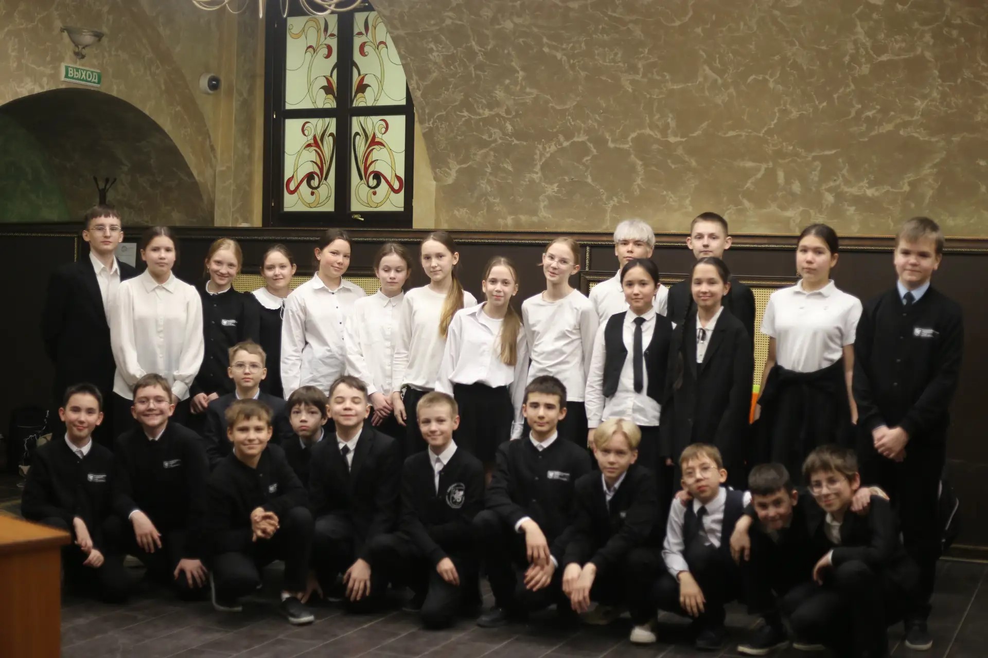 Как искусственный интеллект может помочь рассказать о единстве народов России? Как искусственный интеллект может помочь рассказать о единстве народов России?