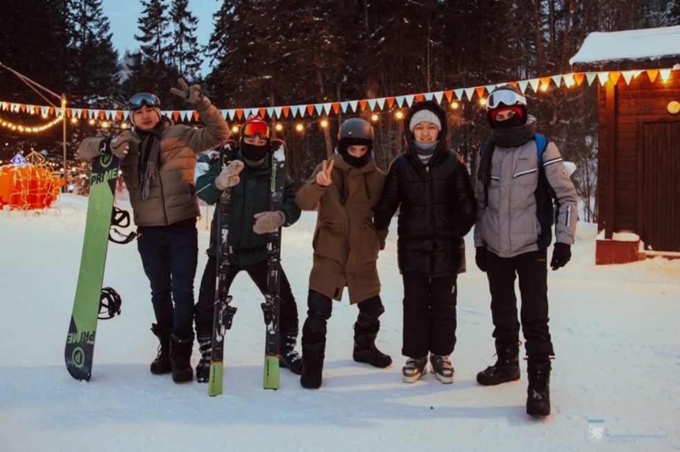 Спортивно-оздоровительное мероприятие для студентов-активистов ,горнолыжный курорт, Нечкино, активисты