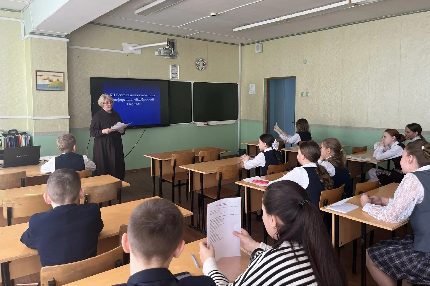 Преподаватели Елабужского института КФУ и студенты-филологи стали членами жюри конференции 'Елабужский Парнас' Преподаватели Елабужского института КФУ и студенты-филологи стали членами жюри конференции 'Елабужский Парнас'