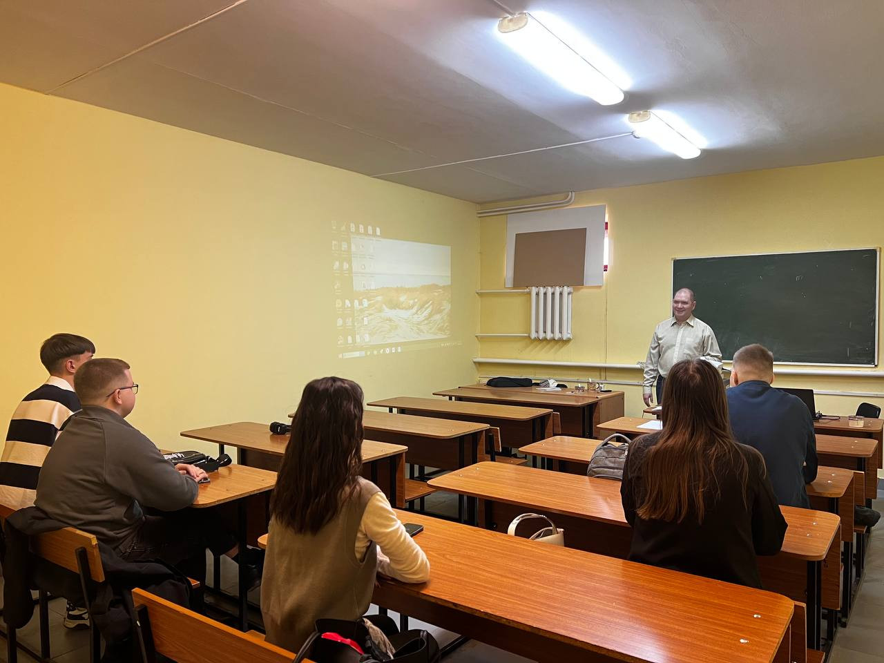 � 80-����� ������� ������