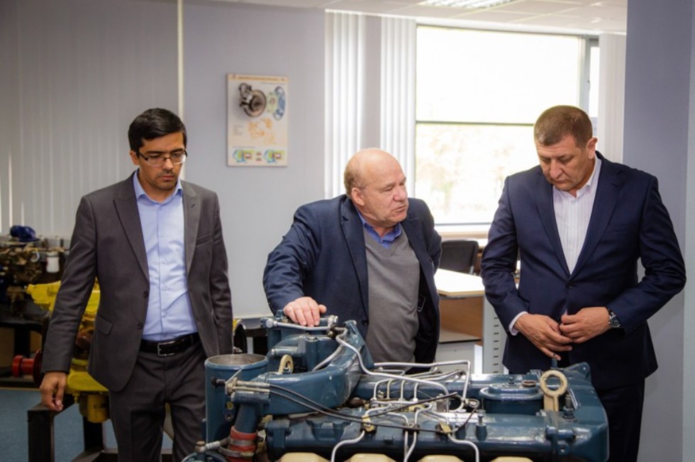 ������� ��������� ���������� ���������� � ��� ���