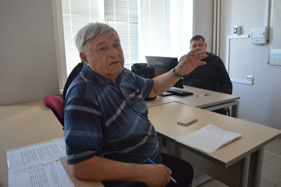 ����� ��������� ���� ������������� 