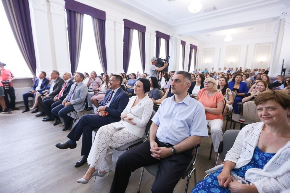 Apple orchard planted to celebrate first graduation of medical doctors in 88 years
