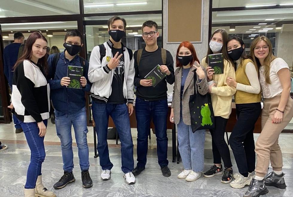 В Институт управления, экономики и финансов приняла участие в 'PROНаука в КФУ' В Институт управления, экономики и финансов приняла участие в 'PROНаука в КФУ'