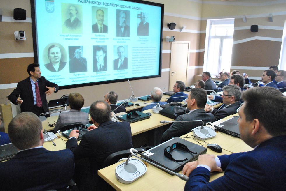 Топ-менеджеры 'ЛУКОЙЛ-Инжиниринг' посетили Казанский федеральный университет ,«ЛУКОЙЛ-Инжиниринг»