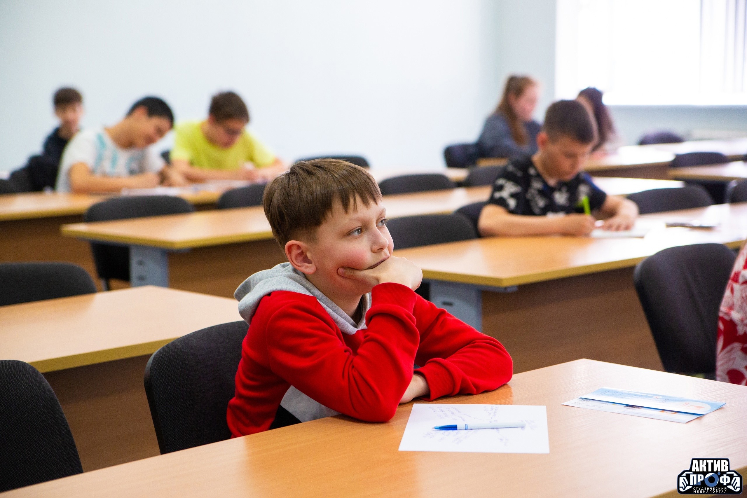 8-� ������� � 