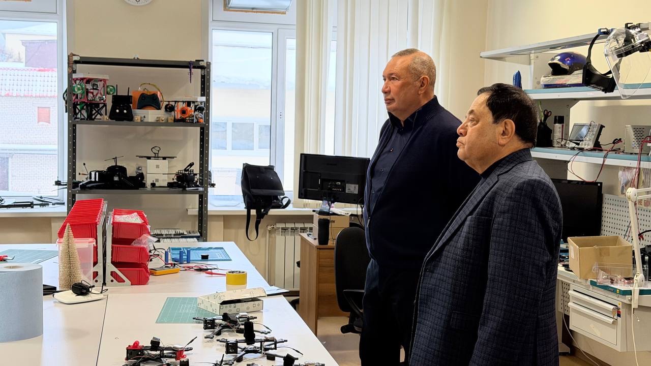 Делегация Университета Самбхрам посетила Институт ИИРСИ Делегация Университета Самбхрам посетила Институт ИИРСИ