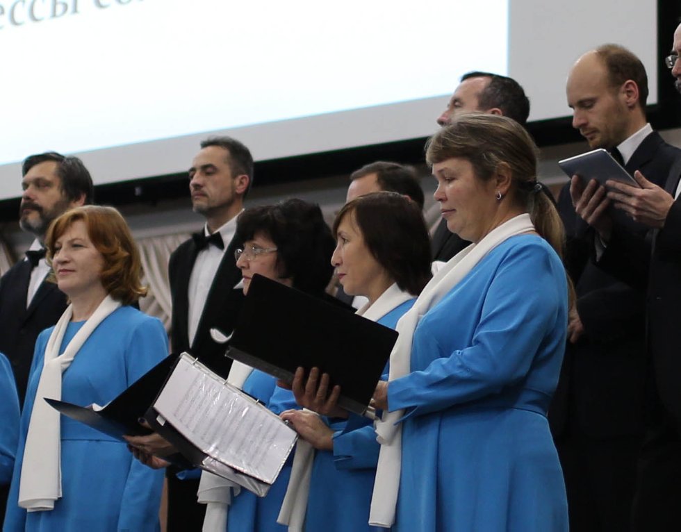 В преддверии Нового года? В преддверии Нового года?