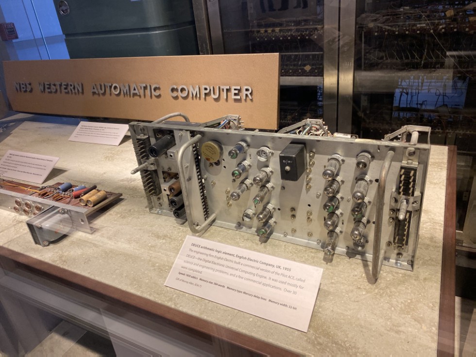 Музей компьютерной техники в Кремниевой Долине (Silicon Valley) ,музей, компьютеры, Кремниевая Долина