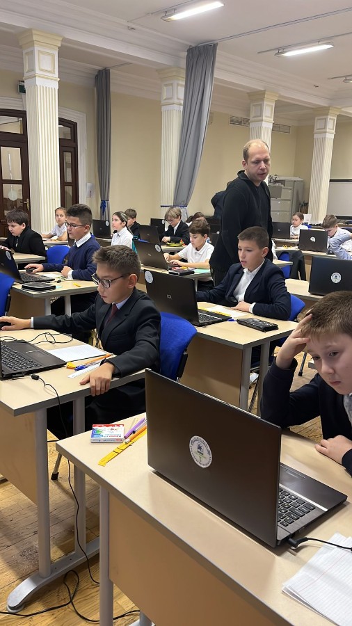 � ����� ������������ �������� ���� ������������� � ��������������� ��������