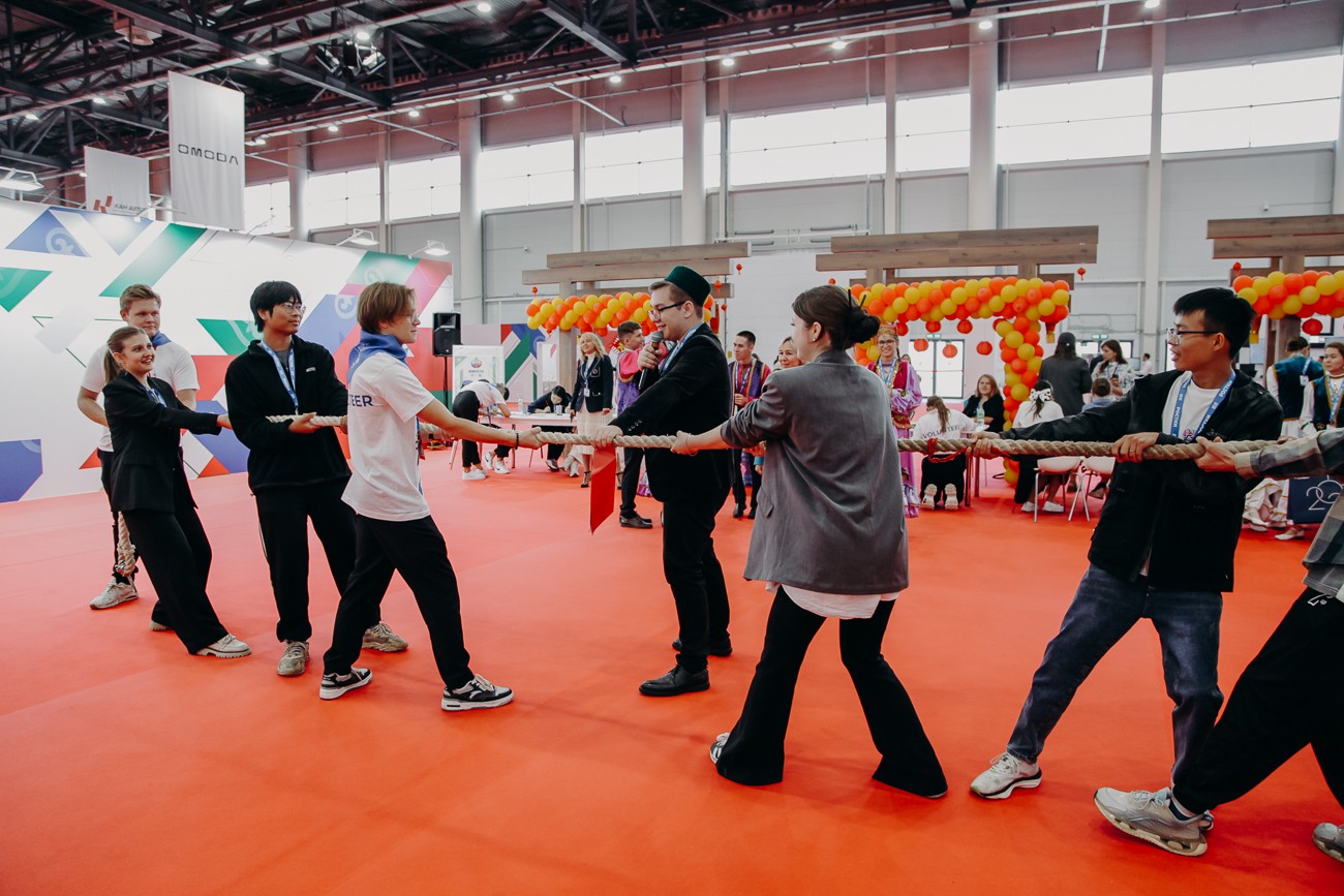 ��� ��������� ������� � ������ '������: ������ � ����� ? �������������� ��������������'.