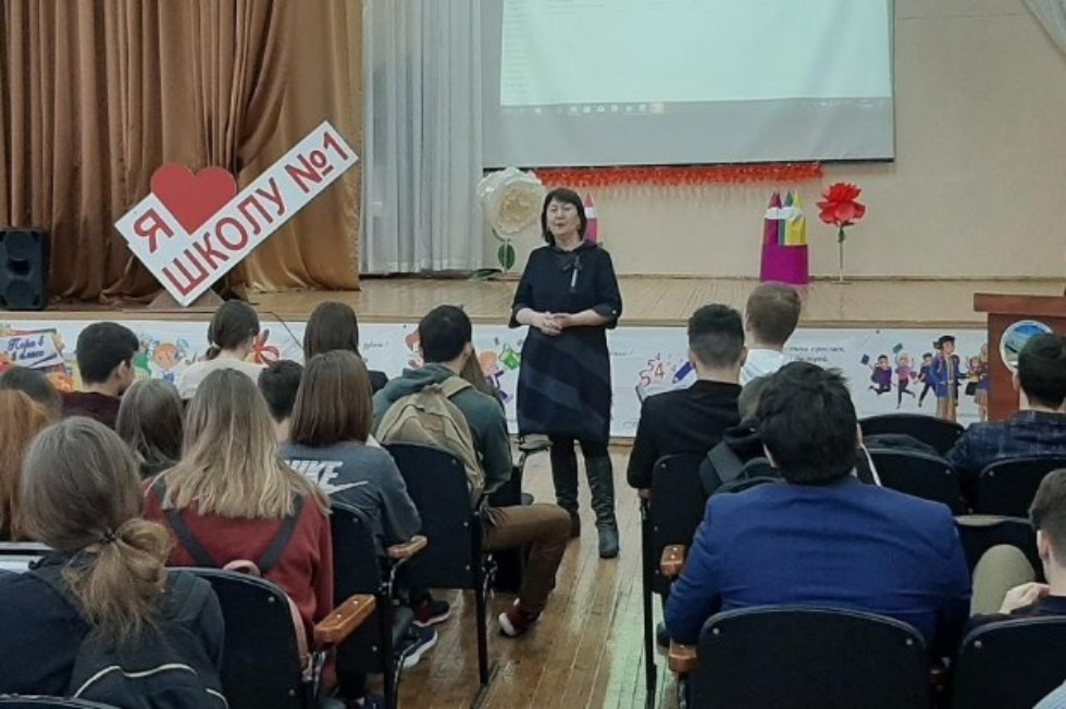 Профориентационные встречи со школьниками продолжаются Профориентационные встречи со школьниками продолжаются