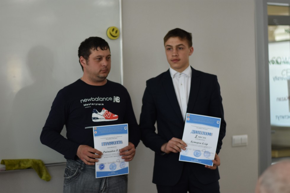 ����� ��������� ���� ������������� 