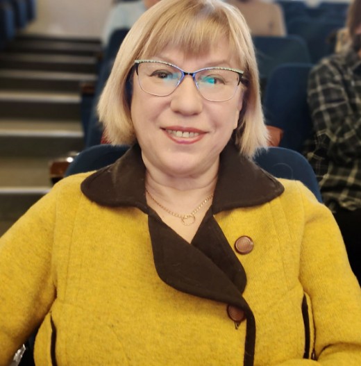 Откуда взялись татары: для студентов серебряного возраста состоялась лекция историка-генеаолога Искандера Гильманова Откуда взялись татары: для студентов серебряного возраста состоялась лекция историка-генеаолога Искандера Гильманова