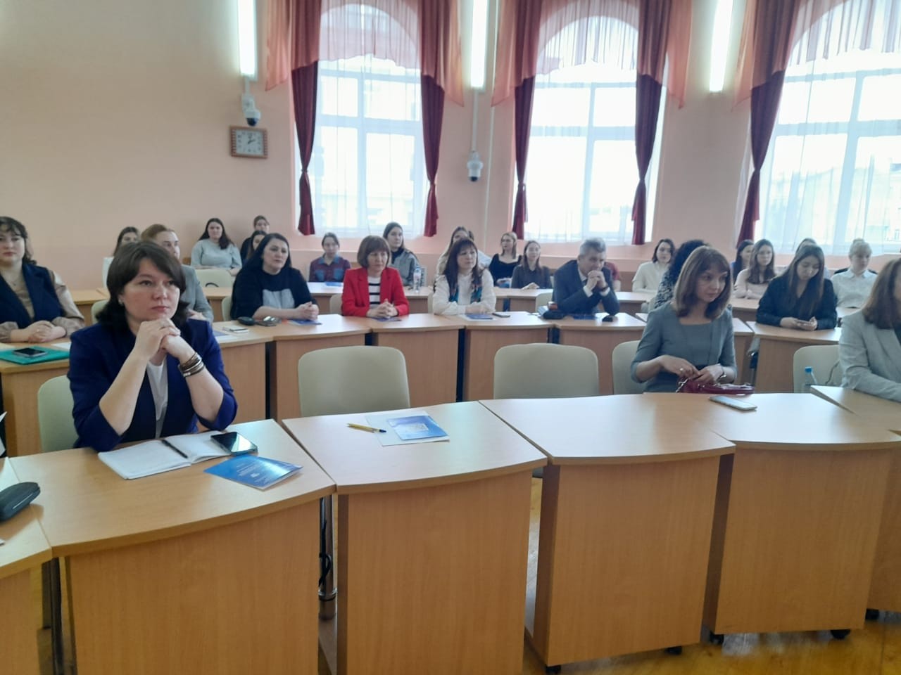 ������������� ������-������������ ������� '�������������� ������������. ��������. �����������' ��������� ���� ������ � ��������� ���������� � �����������