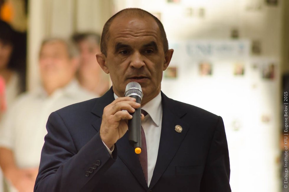 ������������� ��������� �������� �������� � �������