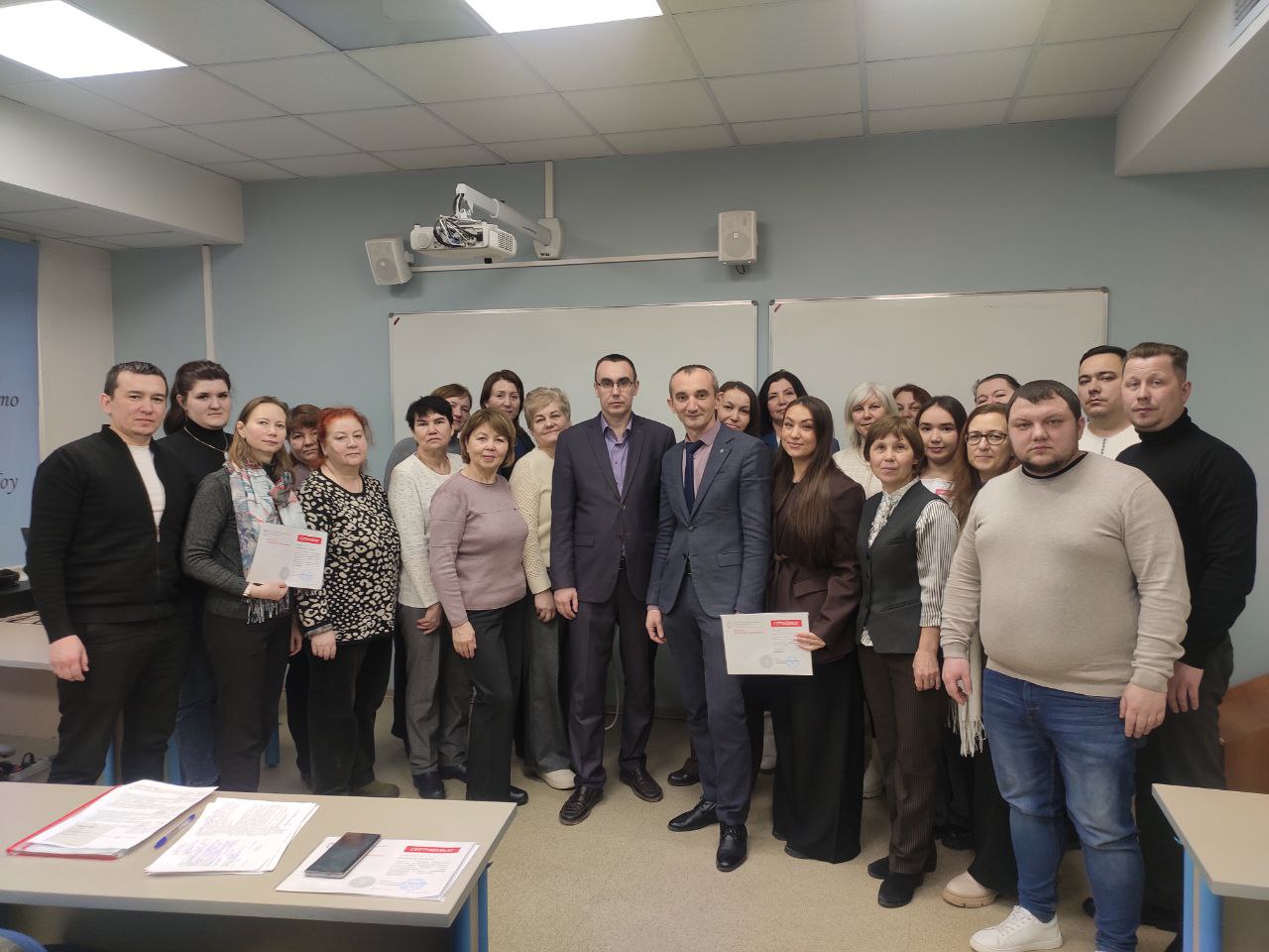 Трансформация урока: как учителя-естественники осваивают искусственный интеллект Трансформация урока: как учителя-естественники осваивают искусственный интеллект