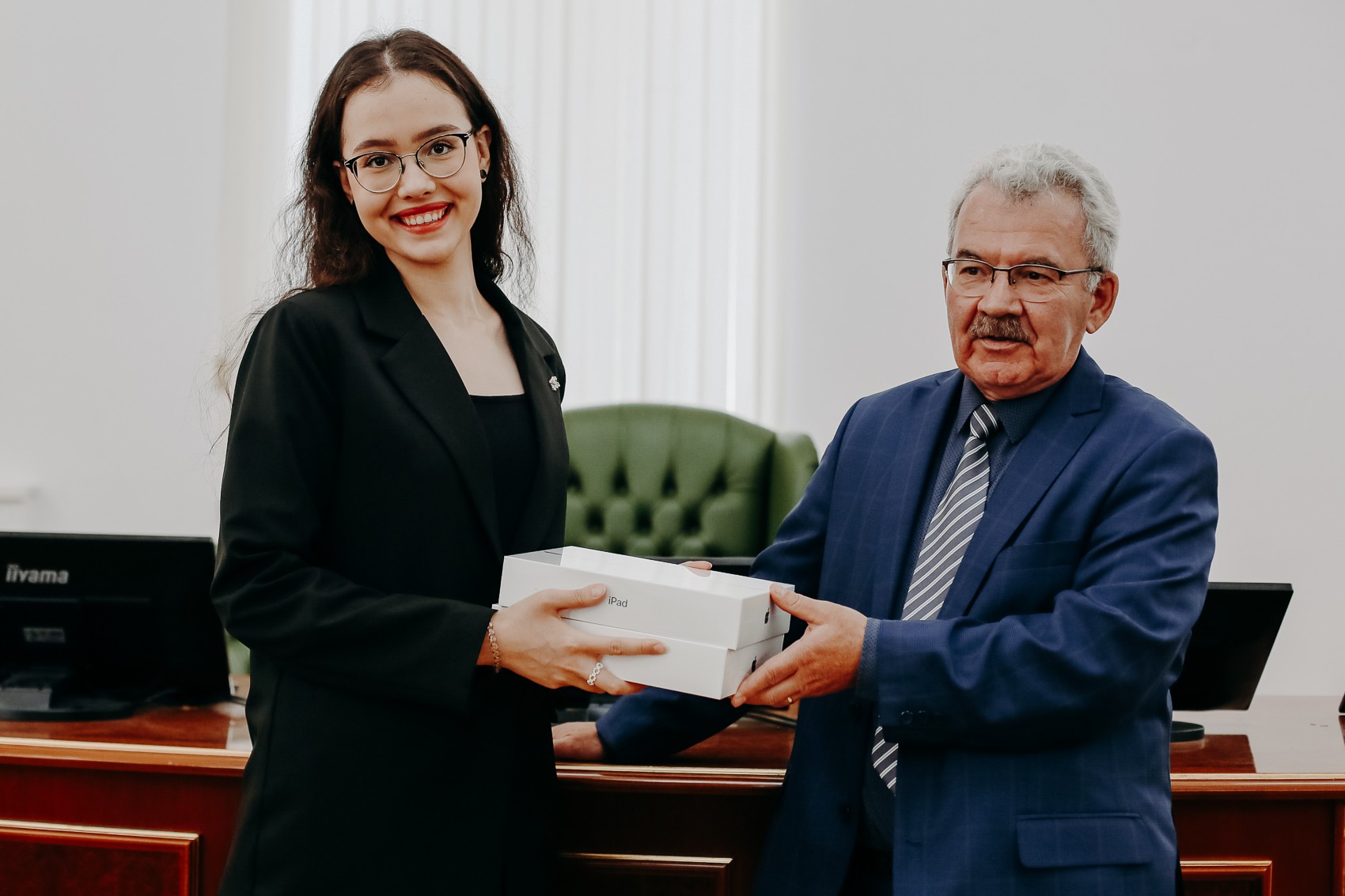 ��������� ����������� ����������� ��������� �� ��������� ����� � �������� ���������� � ������