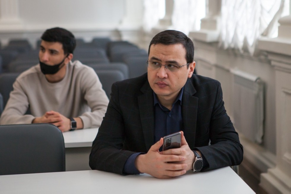 ����������� ������ ���������� ���������� � �. ������ �������� ������� ���������� �� ���������� ����������� ���������