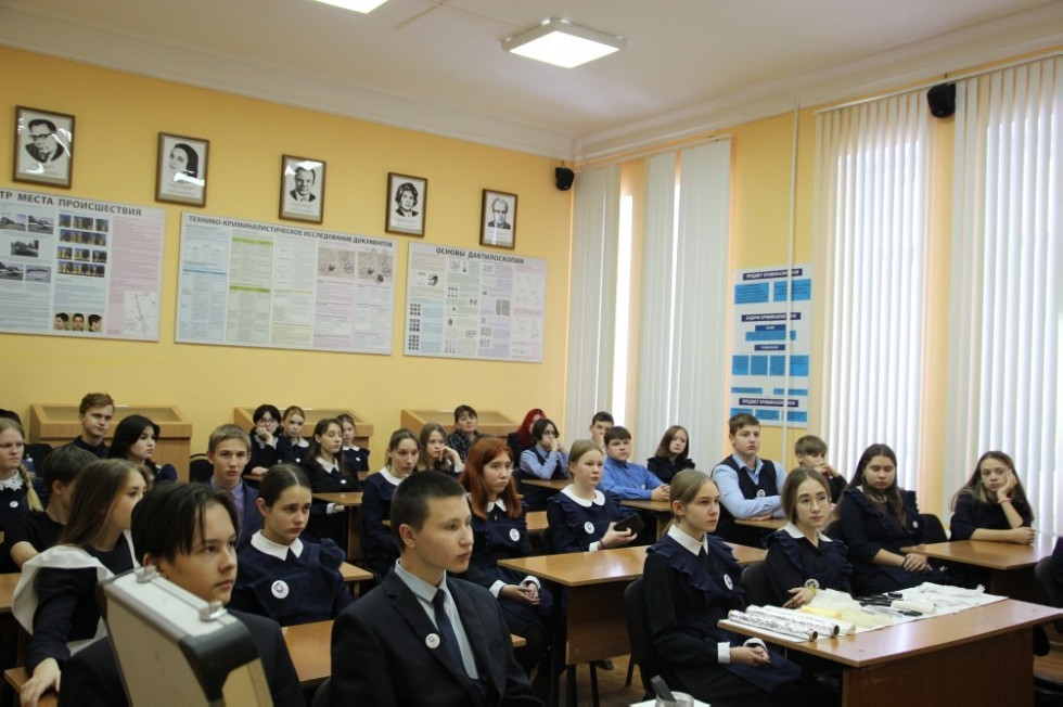 � ������ ������ ����������� ���� ������������� � �������� ��������� ������������� � ����������� ���� ������� ��� ����������� �� '���������������' ������������� ���� '����������� ����������� �������������� � ��������� ������������� �������'.