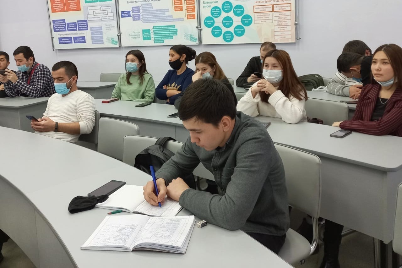 Пространство Лобачевского Пространство Лобачевского