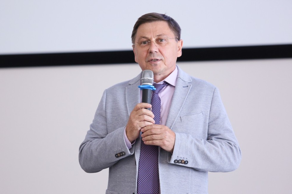 Apple orchard planted to celebrate first graduation of medical doctors in 88 years