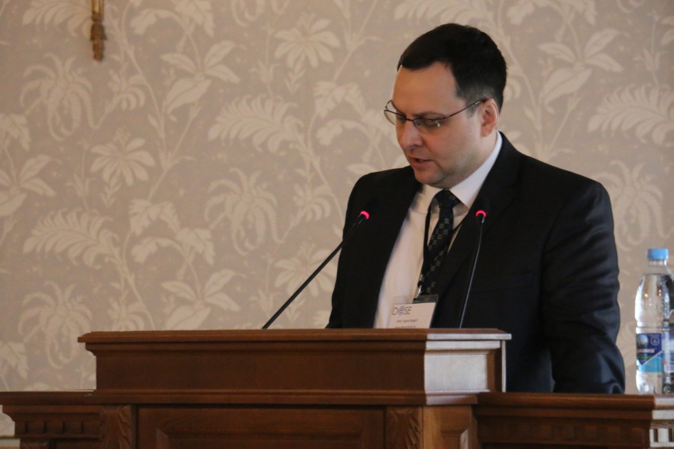 � ������ ����� �������������� ���������� � ���������������� ������ ����������� 12-� ������������� ����������� IEEE Developments in e-Systems Engineering.