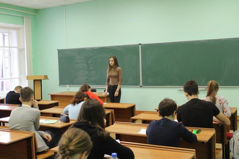 '������'  - �������� � ����������� �������� � ������� ������������