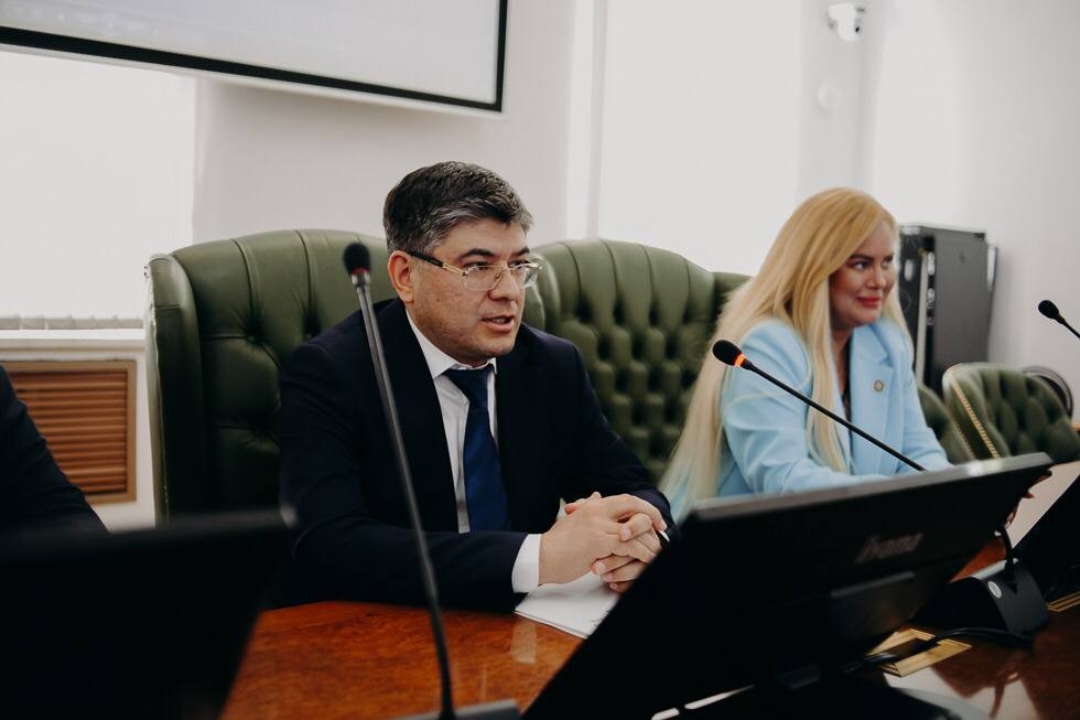 ������� ��������� ��� � ����������� �������� ���������� ���������� � ������