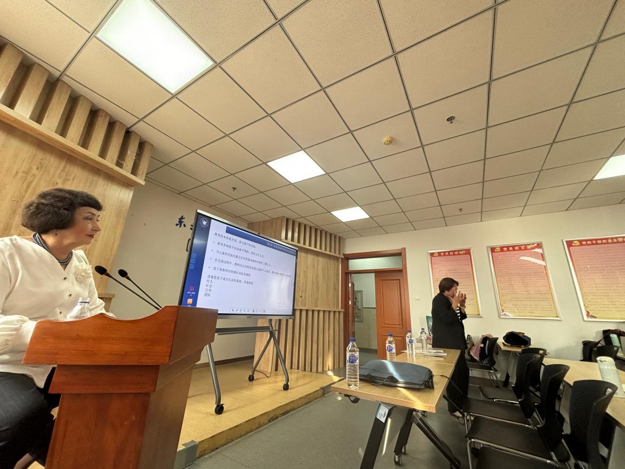 �������� ������ ���������� �.�. �������� � ������-��������� �������������� ������������: ���������� ������������ ��� �  �������������� ��������� �.�. �������������