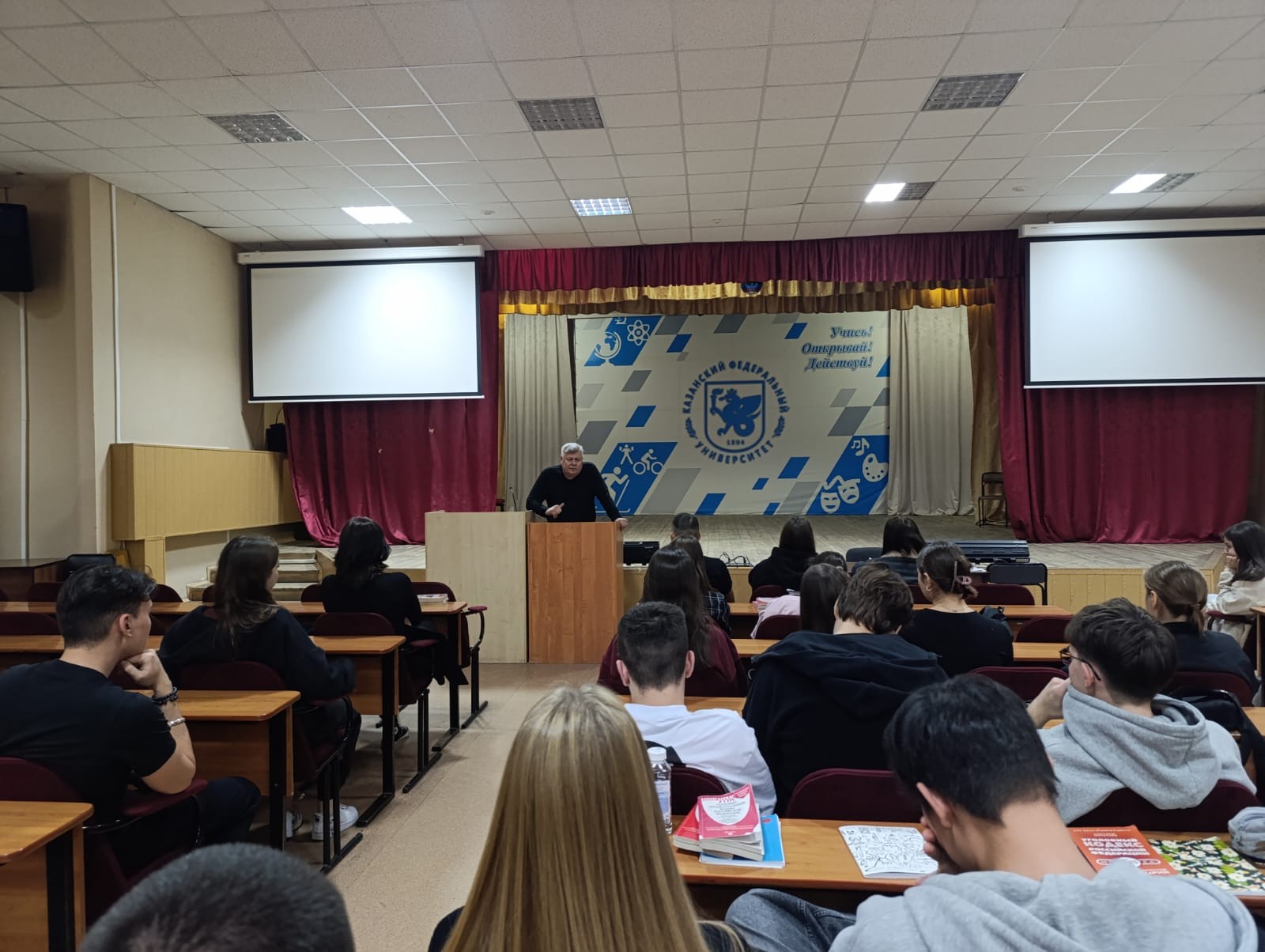 Живое право: как отстаивать позицию в суде Живое право: как отстаивать позицию в суде