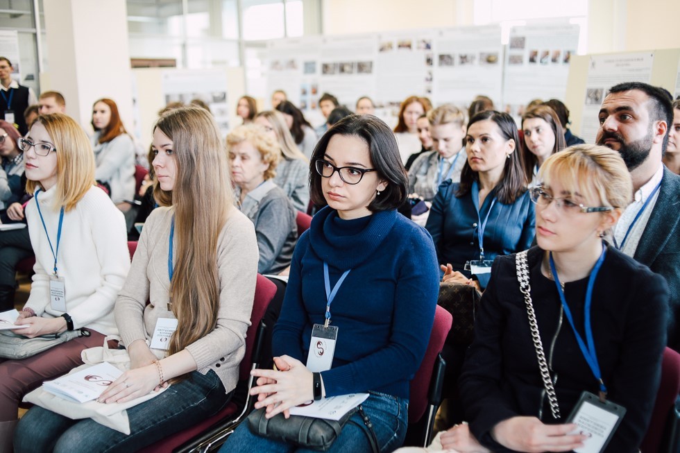 Коллоквиум молодых реставраторов ResCon-2019 начал работу в ИМО КФУ Коллоквиум молодых реставраторов ResCon-2019 начал работу в ИМО КФУ