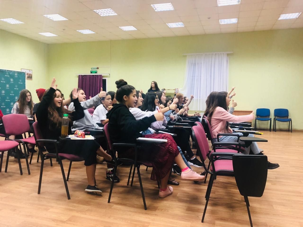 Представители Института международных отношений провели профориентационную встречу с участниками Школы Представители Института международных отношений провели профориентационную встречу с участниками Школы