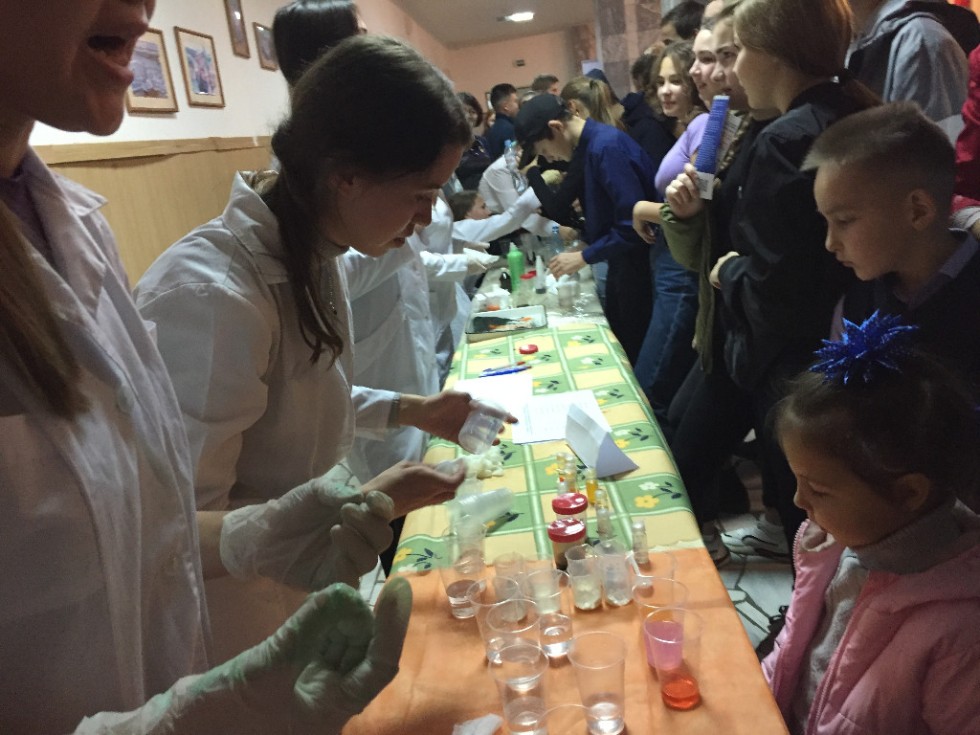 ������� ������ ����������� ��������� � ��������