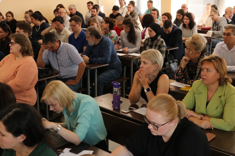 ���������� ����������� ���������� ��������� ���������-����������� ���� � �������� ������������