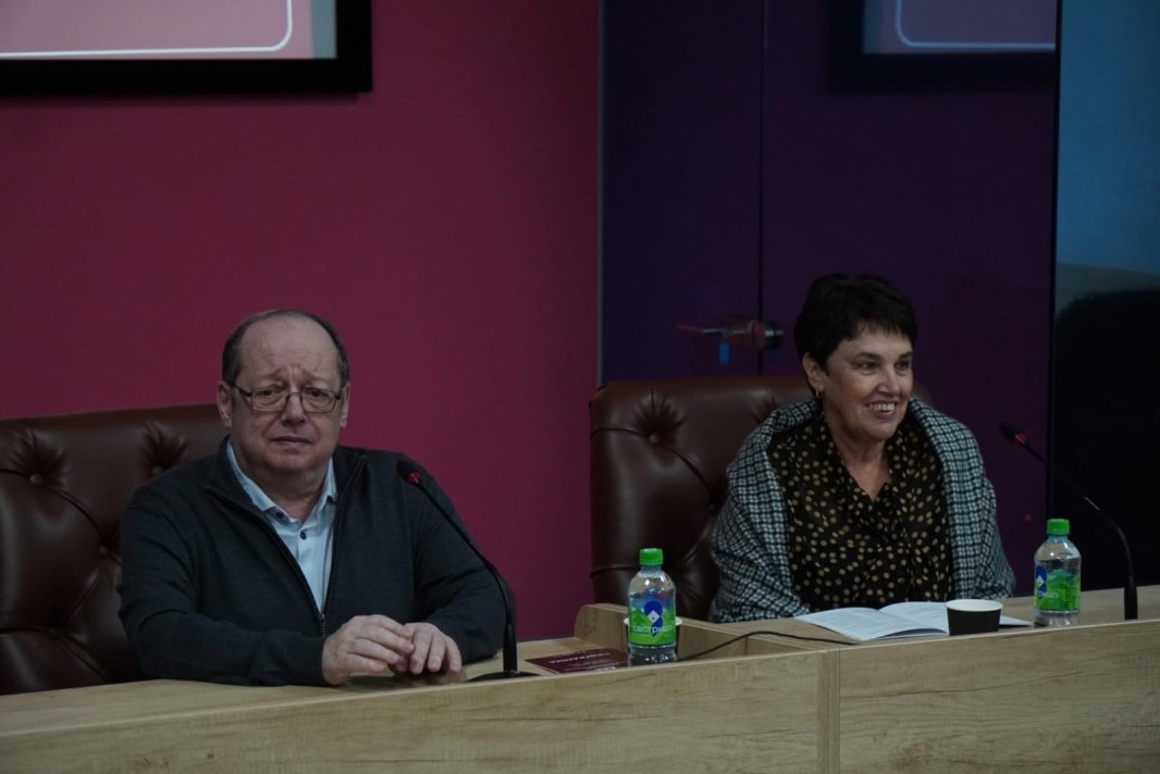 Первые Казанские исторические чтения прошли в ИМОИиВ КФУ Первые Казанские исторические чтения прошли в ИМОИиВ КФУ