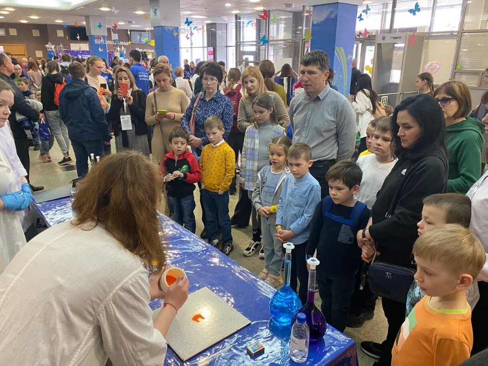 ������� ������� ����� �� ��������� ����� �����������, �������������� � �����������