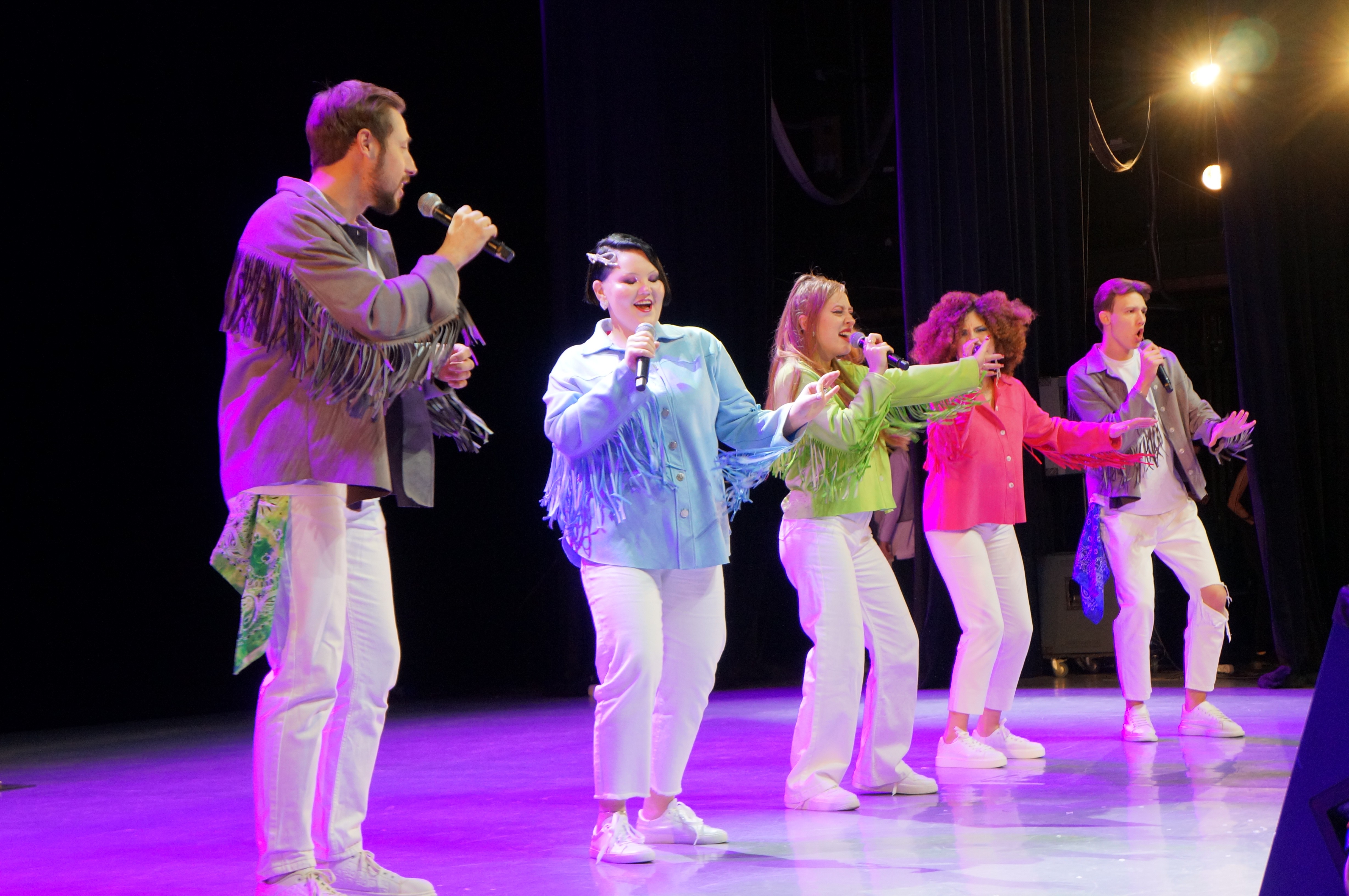 ���������� �����������, ��������� � ������� ������ � ��� ���� '����������� ��������'