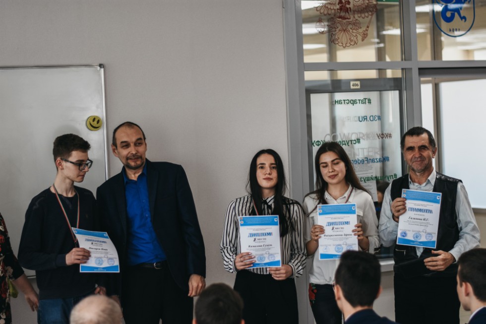 ����� ��������� ���� ������������� 