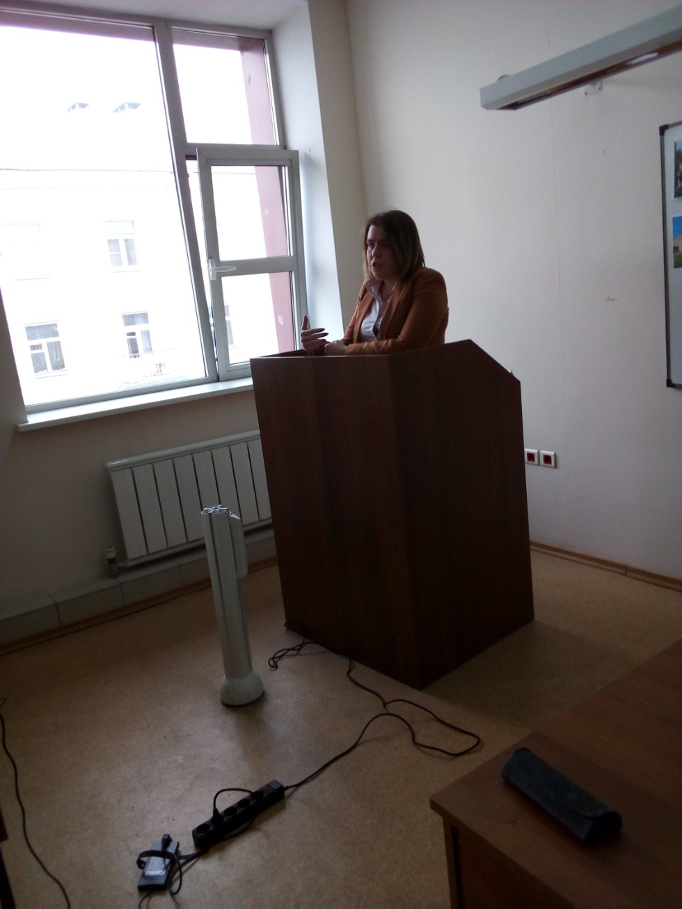 �������� ������� ������� � ������ ������, ����������� �������� ����� � �������� ��� ������������