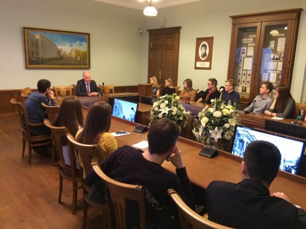 28 ноября 2016 года состоялось очередное заседание Евроклуба с Пауло Сантушем 28 ноября 2016 года состоялось очередное заседание Евроклуба с Пауло Сантушем