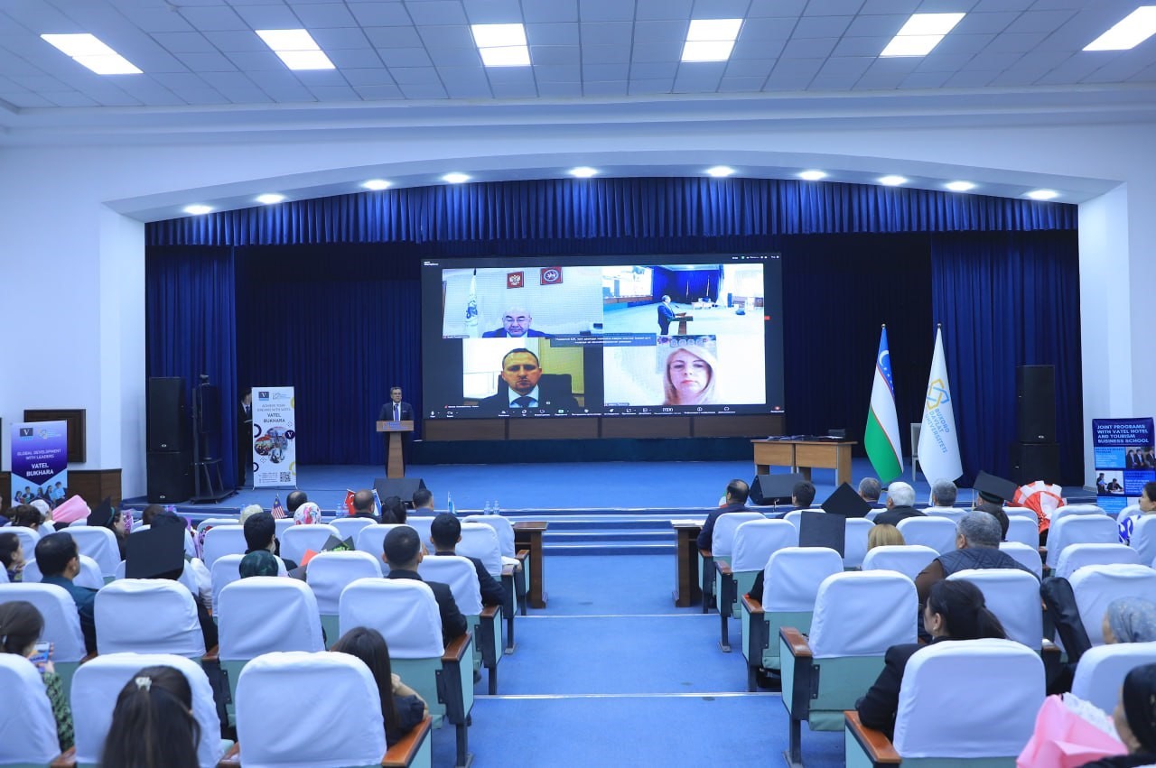 В Бухарском государственном университете состоялась 'ВЫПУСКНАЯ ЦЕРЕМОНИЯ ? 2025'! В Бухарском государственном университете состоялась 'ВЫПУСКНАЯ ЦЕРЕМОНИЯ ? 2025'!