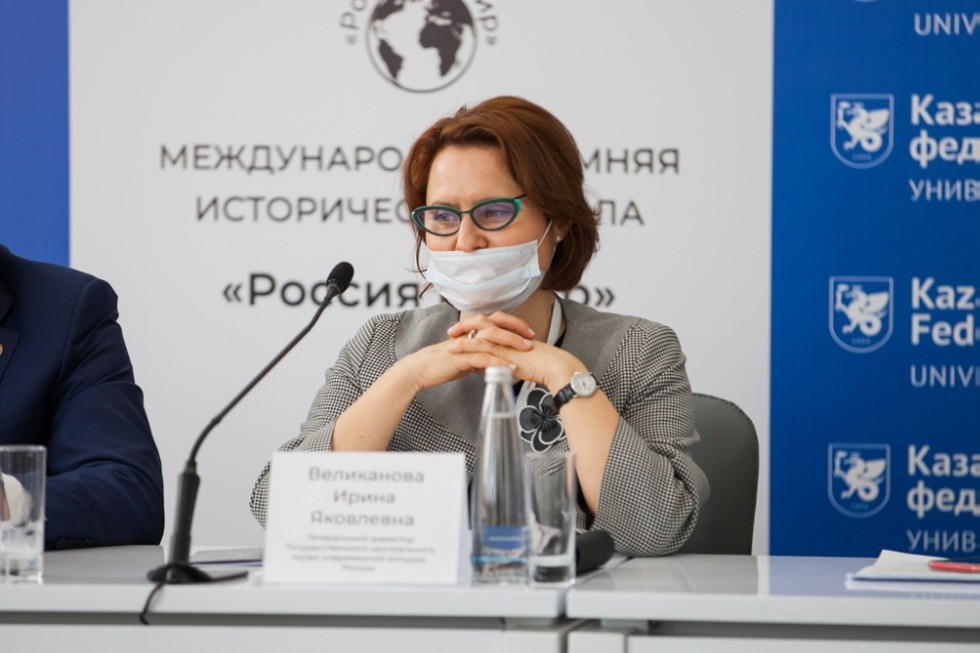 Второй этап Международной зимней исторической школы открылся в Елабужском институте КФУ Второй этап Международной зимней исторической школы открылся в Елабужском институте КФУ