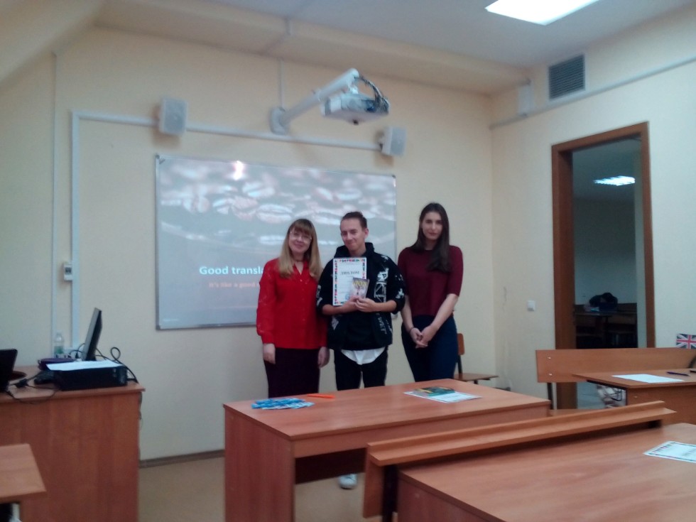 А слова бронь крепка, но перья наши быстры А слова бронь крепка, но перья наши быстры