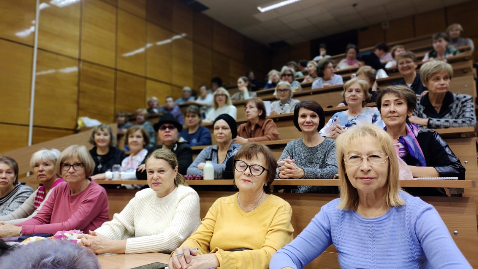 Продолжаются цикл лекций по истории Казани для слушателей серебряного возраста Продолжаются цикл лекций по истории Казани для слушателей серебряного возраста