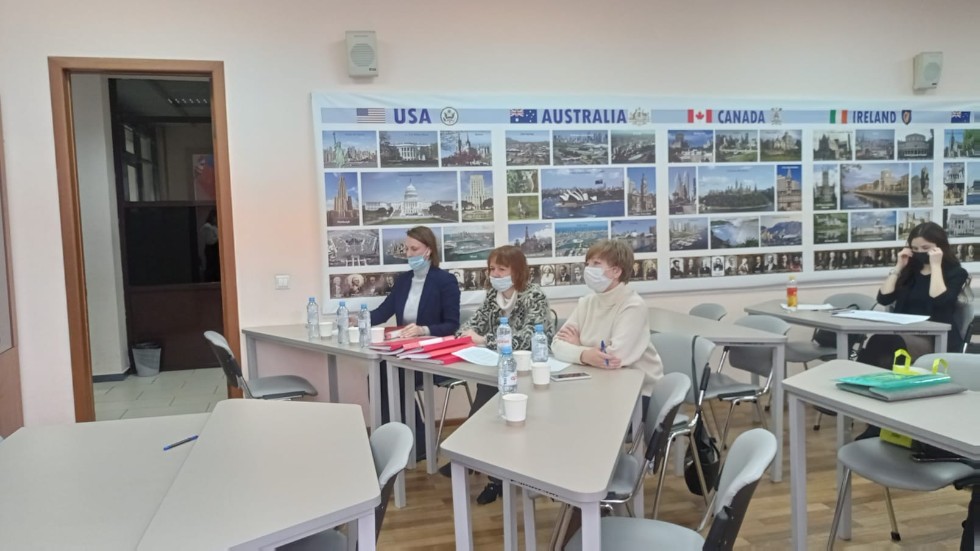 � ������ ����� ����������� ������ � �������� ��������� ��������� ������ �� ������� 