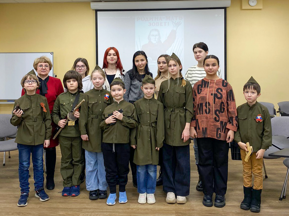 Детский театра КФУ 'Радуга' готовит патриотический спектакль о героях Великой Отечественной войны Детский театра КФУ 'Радуга' готовит патриотический спектакль о героях Великой Отечественной войны