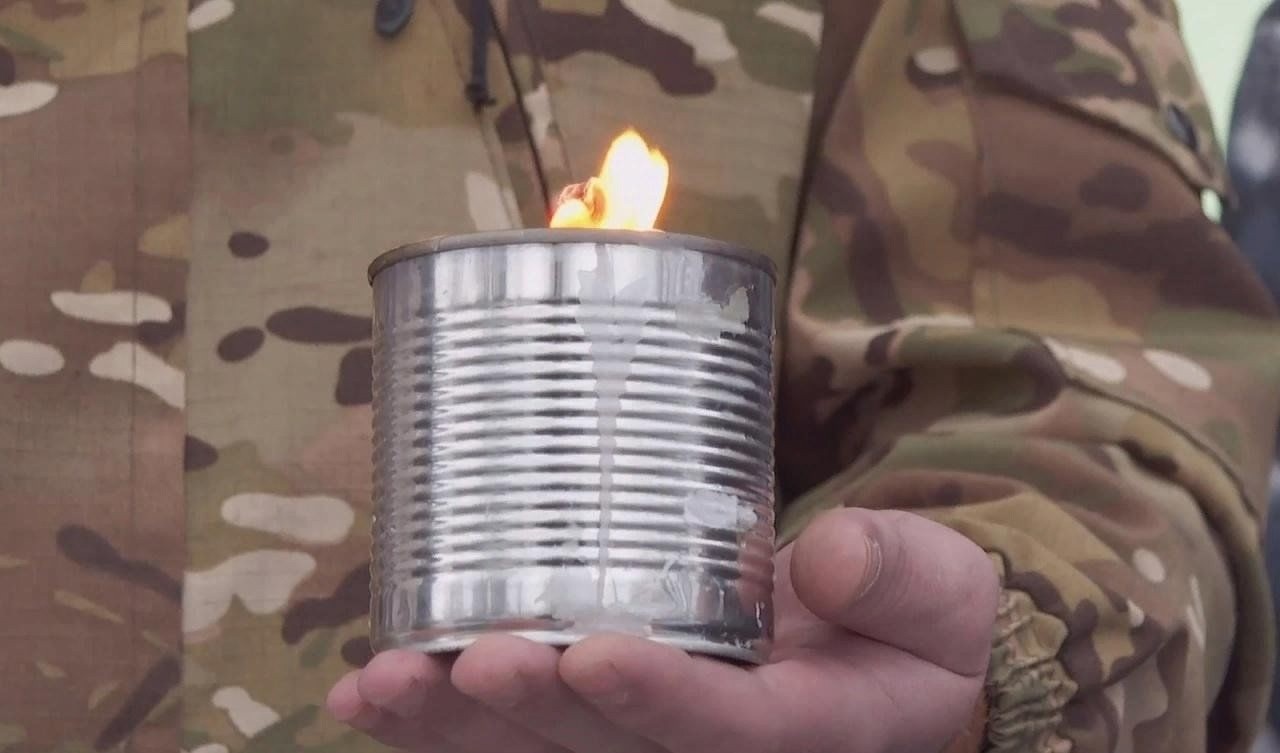 Пусть свечи их согреют и сберегут! Пусть свечи их согреют и сберегут!