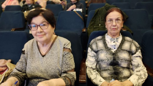 Откуда взялись татары: для студентов серебряного возраста состоялась лекция историка-генеаолога Искандера Гильманова Откуда взялись татары: для студентов серебряного возраста состоялась лекция историка-генеаолога Искандера Гильманова